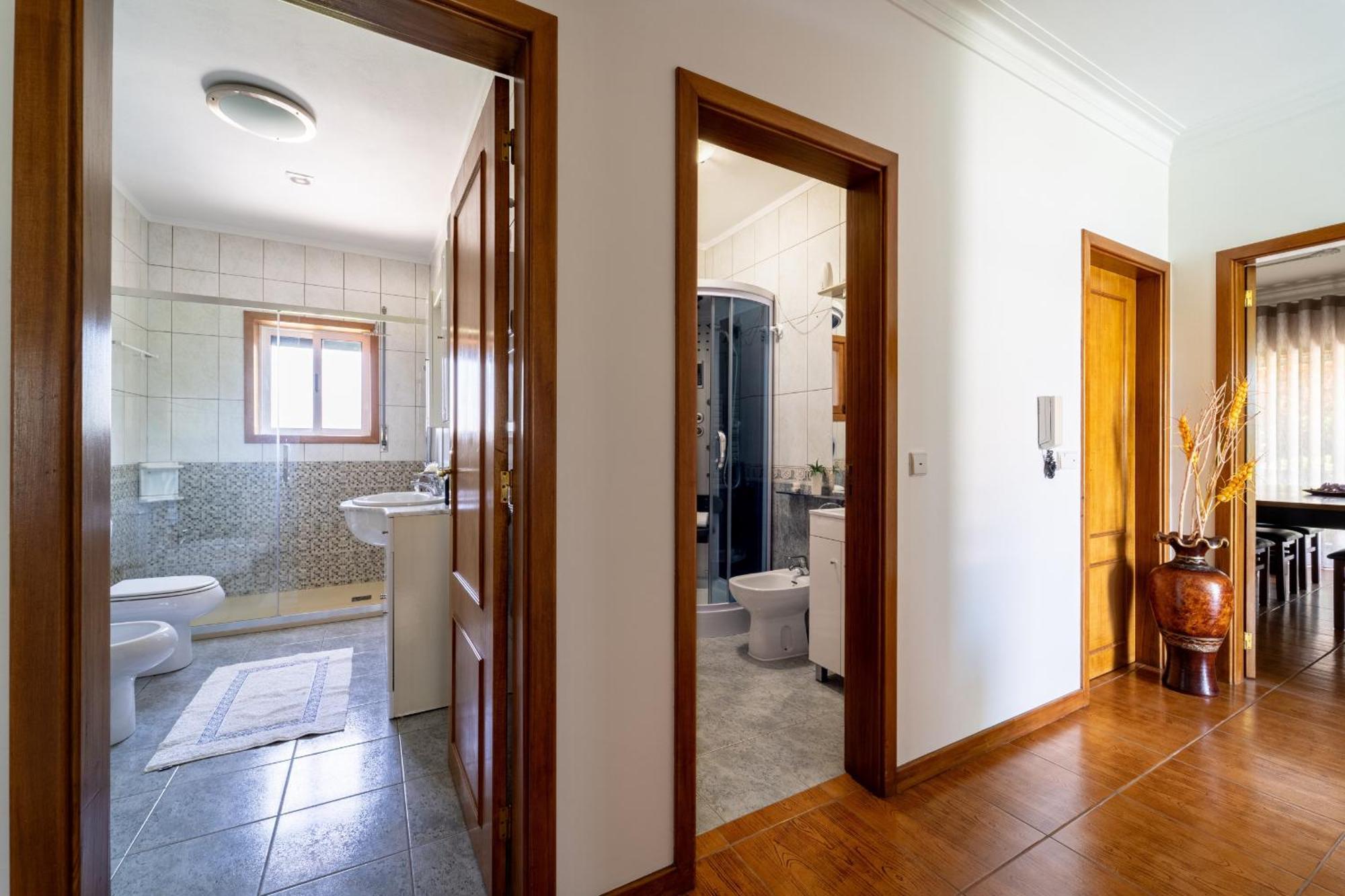 Gondomar Guimaraes - Moradia V3 Com Piscina Natural By House And People Exteriör bild